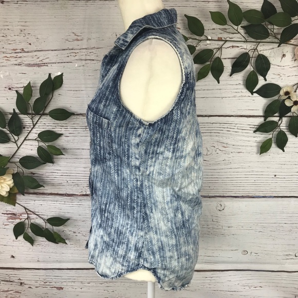 Cloth & Stone XS Button Up Collared Chambray Top - Picture 4 of 6